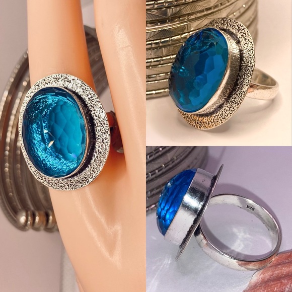 Sparkling Blue Topaz Gemstone Handmade Halo Ring - Picture 4 of 4